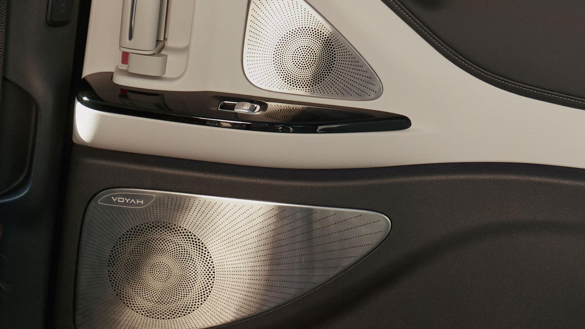 High-End Dynaudio Sound System